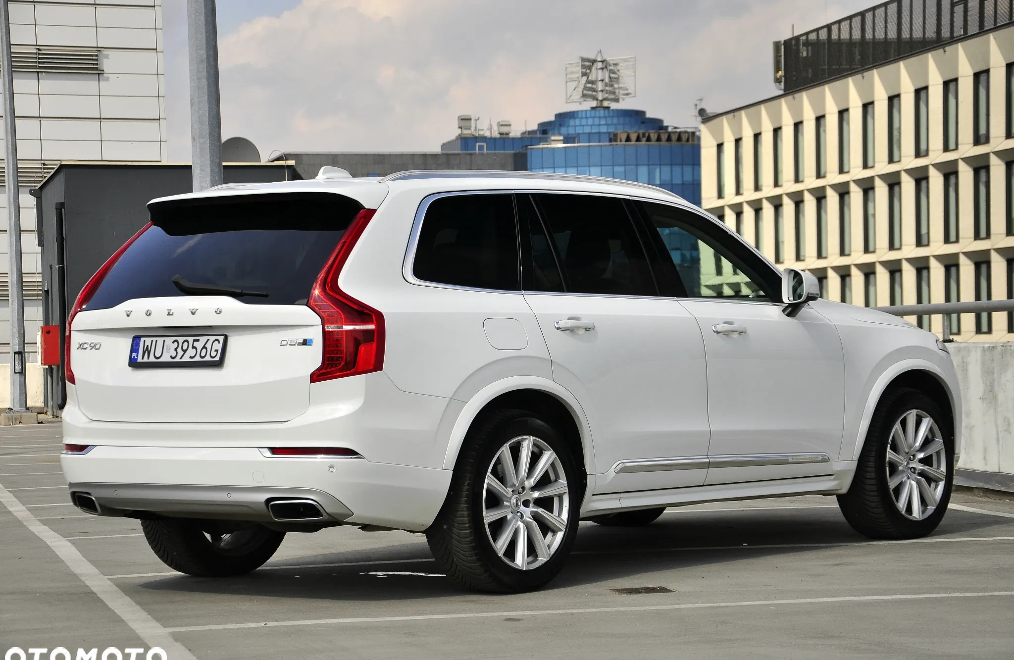 Volvo XC 90 cena 160000 przebieg: 198450, rok produkcji 2018 z Warszawa małe 67